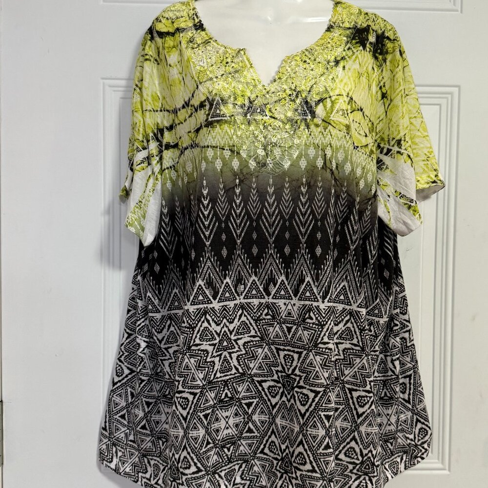 Catherine's‎ Women's Plus Size 1X 18/20W Tunic Top Tribal Print Embellished